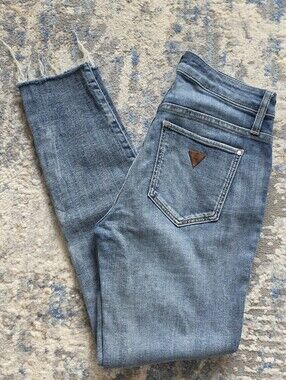 GUESS Ripped Medium Blue Skinny Ankle Jeans